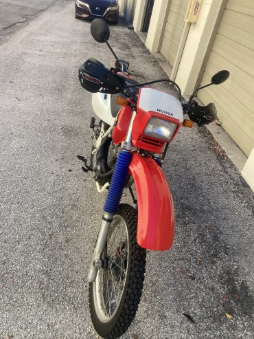 1993 Honda XR650L in great condition.