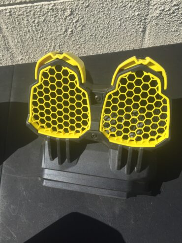 Can-am Maverick Oem snorkels- yellow.