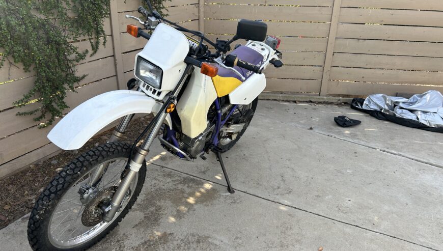 1998 Suzuki DR350se electric start.