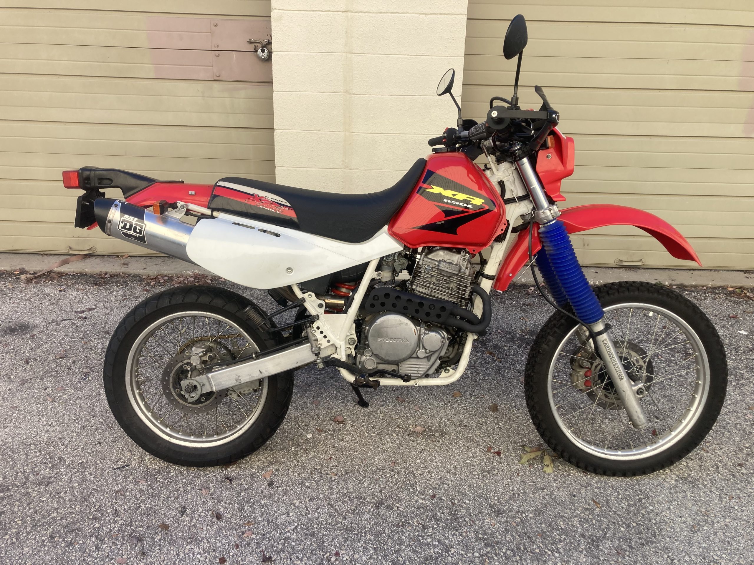 1993 Honda XR650L in good condition.