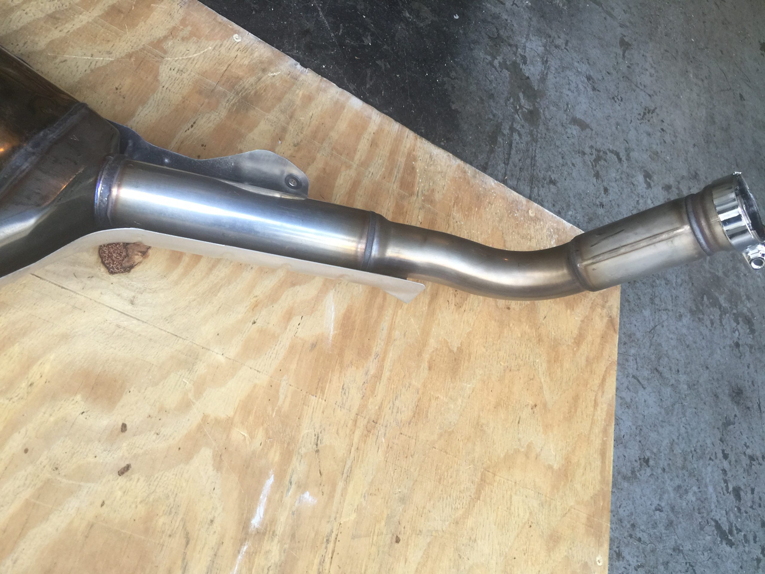 Honda cbr 600 exhaust.